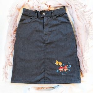 Flattering Vintage Denim Skirt with Fish Detail